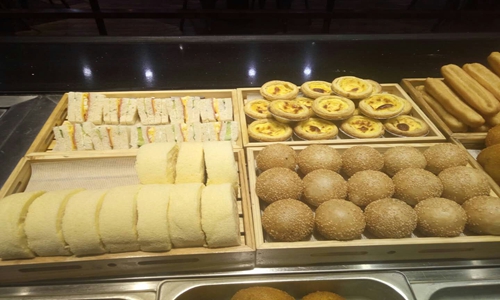 餐具残留“污渍”令人作呕 如何护航餐桌饮食安全?
